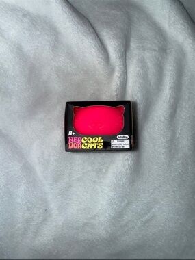 NeeDoh Cool Cats Pink Squeeze Sensory Toy